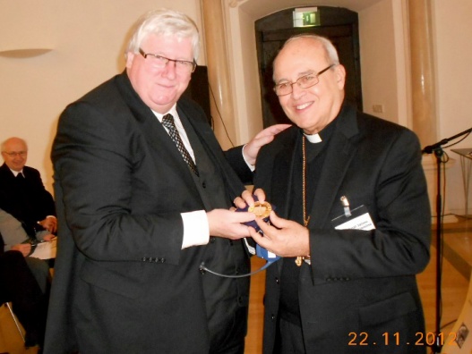 Otorgan al Cardenal Jaime Ortega Alamino la medalla de la Universidad de Eichstatt